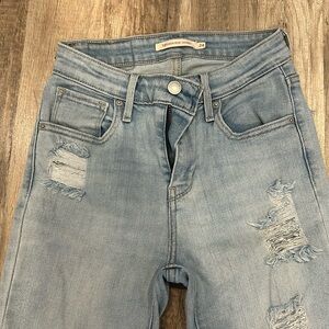 Levi High Rise Skinny Jeans. Size 24 #721